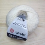 Silky Wool 330 (молочный)